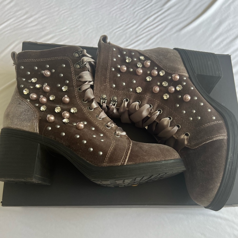 Embellished Velvet Ankle Boots - Brown/Grey